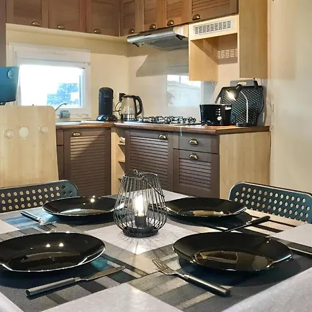 Awesome In With Kitchen Holiday home Bredene